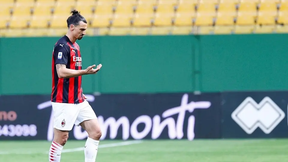 Ibrahimovic podría ser suspendido hasta tres años por la FIFA
