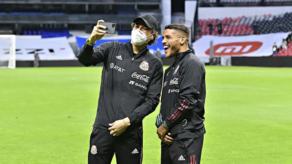América: Jonathan dos Santos pidió a Ochoa que 'convenza' a Solari de llevarlo al club