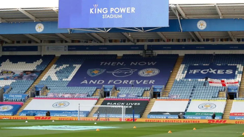 Premier League: Cambió su calendario para permitir el regreso de la afición