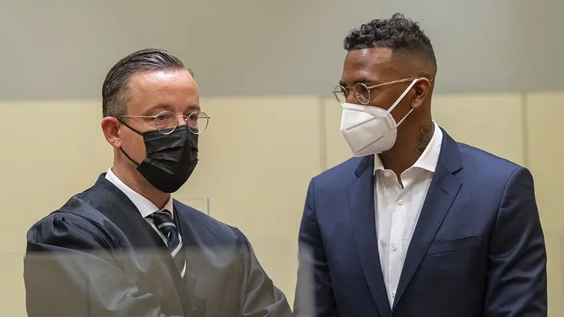Jerome Boateng, culpable de violencia doméstica; debe pagar 2,1 mdd de multa
