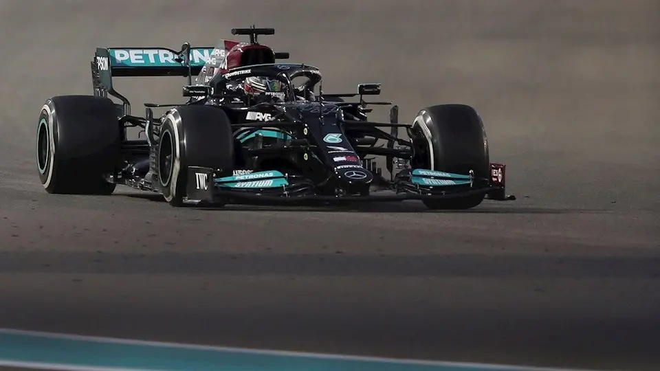 F1: Mercedes presentó una protesta por el desenlace del GP de Abu Dabi