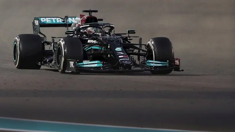 F1: Mercedes presentó una protesta por el desenlace del GP de Abu Dabi