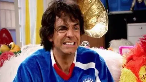 Cruz Azul: Eugenio Derbez, a punto de 'cortarse las venas' en la Final