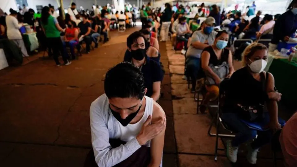 México registró 24 mil 975 nuevos casos de Covid-19; muertes sumaron 608