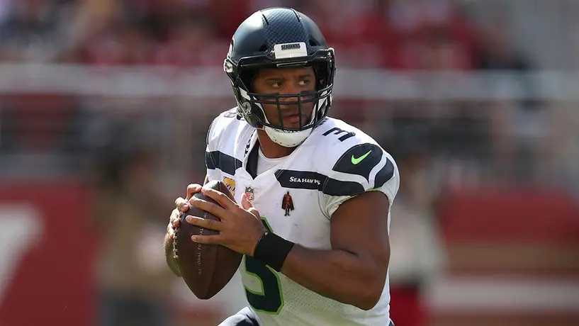 Russell Wilson, con paso de MVP enfrenta a porosa defensiva de Rams