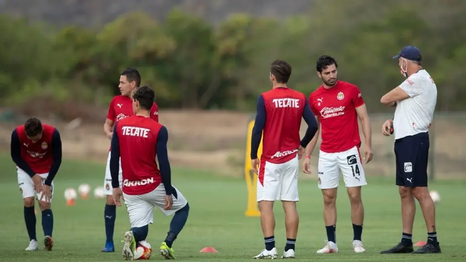 Chivas: Víctor Manuel Vucetich espera uno o dos refuerzos para el Apertura 2021
