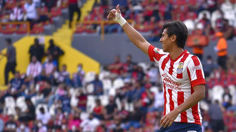 Chivas: Directiva tendrá charla con JJ Macías; quieren recuperar su mejor versión
