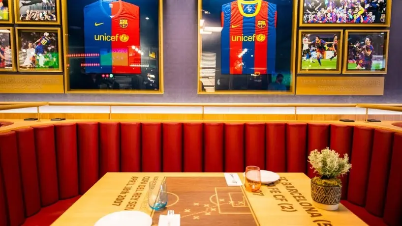 Barcelona inauguró el "Barça Café", el nuevo 'sportsbar' del Camp Nou