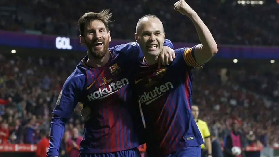 Barcelona: Laporta no descartó el regreso de Messi e Iniesta