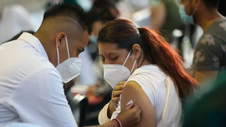 México registró 4 mil 452 nuevos casos de Covid-19; muertes sumaron 306