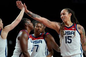 Tokio 2020: Estados Unidos se desquitó con Serbia y avanzó a la Final de voleibol femenil