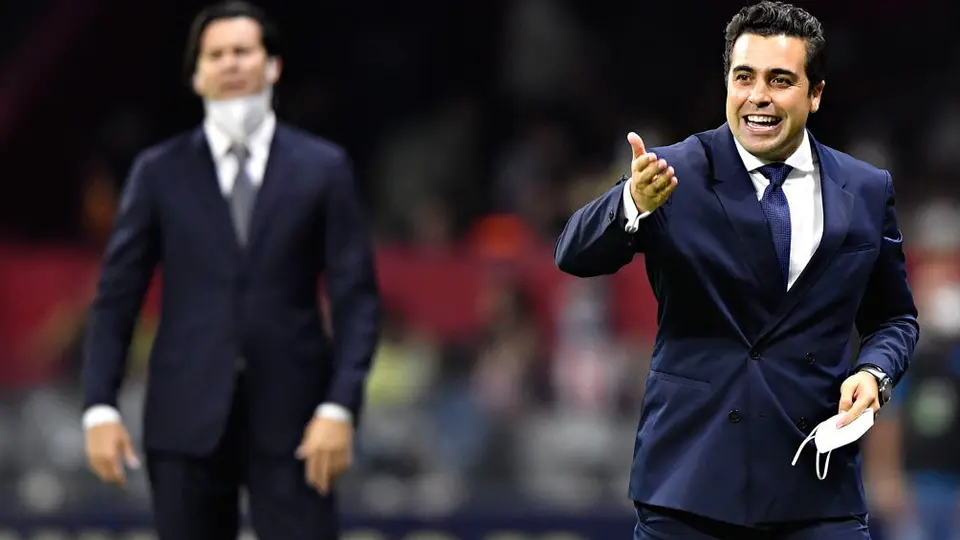 Chivas: Leaño, con cinco modificaciones con respecto a la última alineación de Vucetich