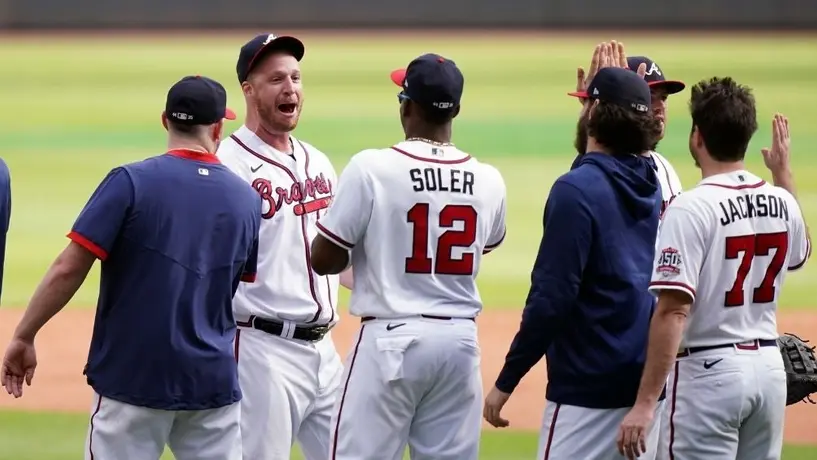 MLB Playoffs: Braves vencieron a Brewers para ponerse en ventaja en la serie