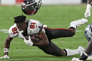 Buccaneers: Antonio Brown, colocado en la lista de Covid-19