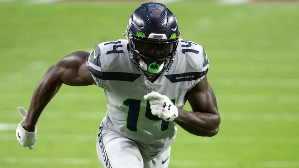 NFL: Receptor abierto de Seahawks competirá en 100 metros planos