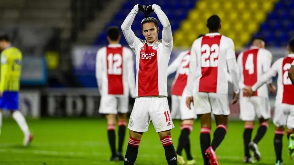 Edson Álvarez: Ajax goleó al RKC Waalwijk y recuperó el liderato de la Eredivisie