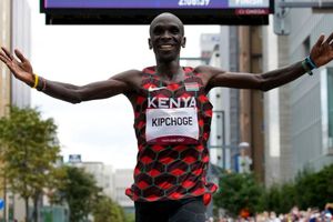 Tokio 2020: Keniano Eliud Kipchoge revalidó su corona en el maratón olímpico