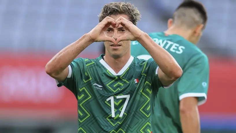 Tri Olímpico: Con goleada a Francia, sumó 10 juegos al hilo sin perder