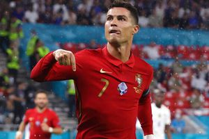 Eurocopa 2020: Cristiano portó espinilleras personalizadas con fotos de Georgina Rodríguez