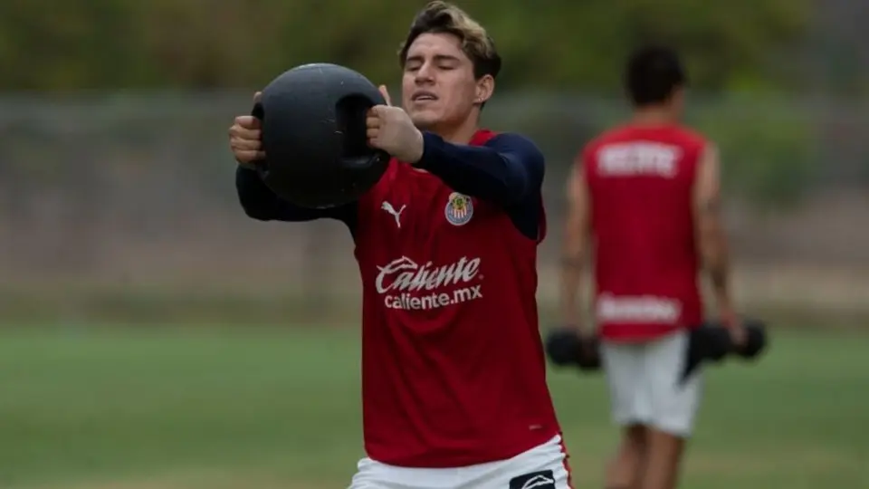 Chivas: Vucetich, satisfecho con su plantilla pese a bajas por Juegos Olímpicos