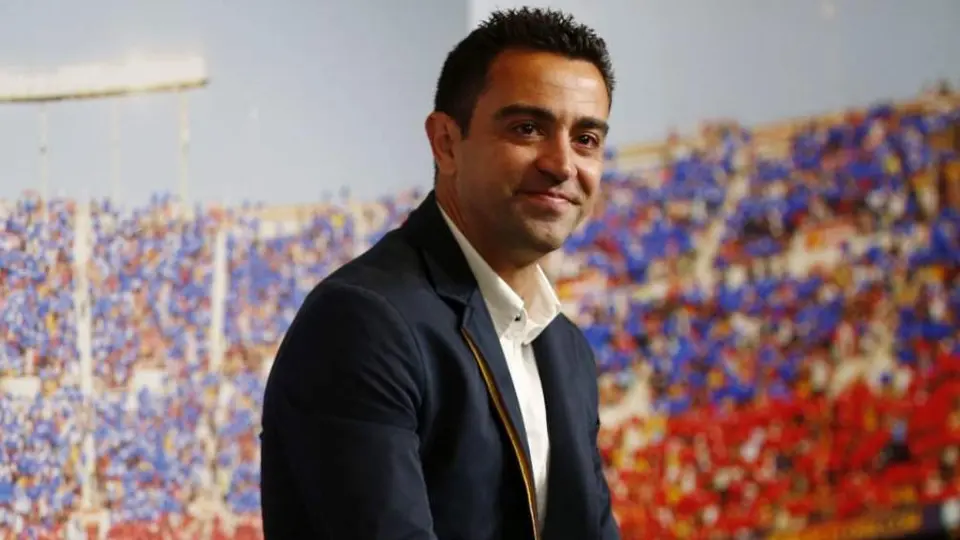 Xavi Hernández: Volvió a Barcelona y estaría cerca de sustituir a Koeman