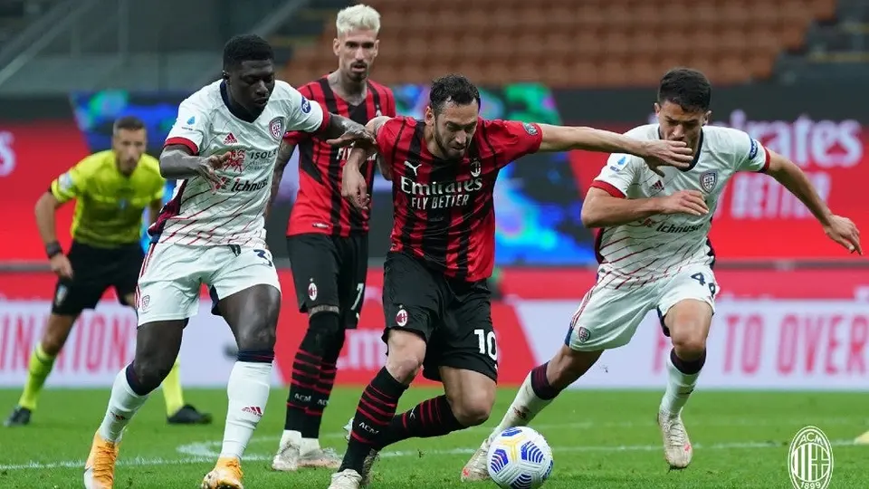 Milán no pasó del empate contra Cagliari y complica su pase a la Champions League