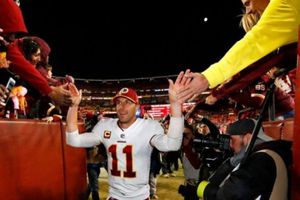 Alex Smith: Fue anunciado como nuevo analista especial de NFL para ESPN