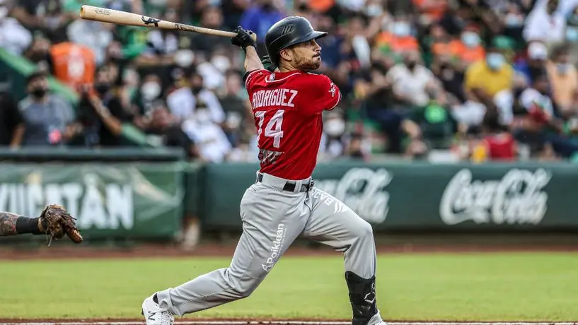 Serie del Rey: Toros de Tijuana sobrevive en extra innings ante los Leones