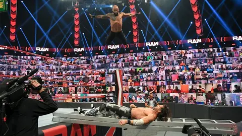 WWE: Afición volverá a las arenas tras 17 meses de ausencia
