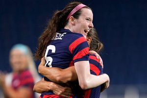 Tokio 2020: Estados Unidos se recuperó de caída en debut y goleó a Nueva Zelanda