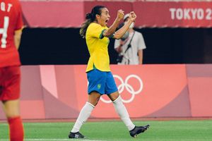 Tokio 2020: Marta y Formiga hicieron historia en debut contra China