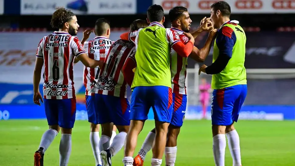 Chivas: Se vacunó contra Covid-19 en Estados Unidos