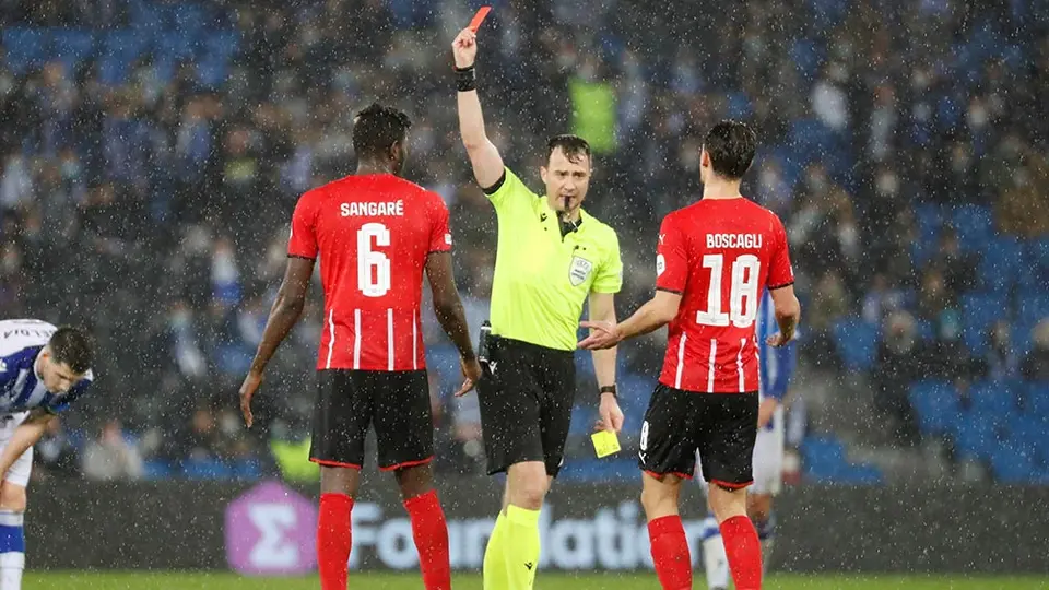 Erick Gutiérrez: PSV fue goleado  por Real Sociedad y quedó eliminado de Europa League