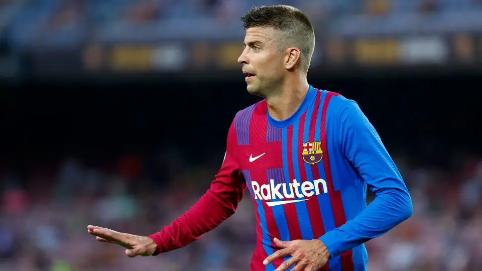 Barcelona: Piqué sufrió una elongación en el sóleo de la pierna izquierda
