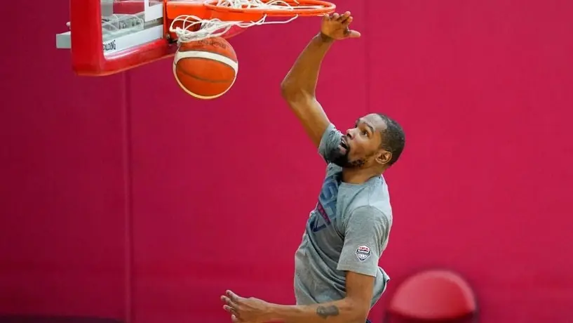 'Kevin Durant fuma mucha más marihuana de lo que piensan': Reveló amigo del alero de Nets