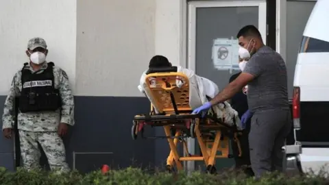 México alcanzó dos millones 344 mil 755 infectados de coronavirus; muertes ascienden a 216 mil 907