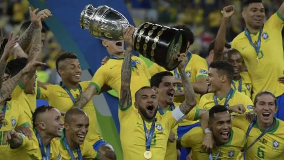 Copa América: Se jugará en Brasil tras indisponibilidad de Argentina y Colombia