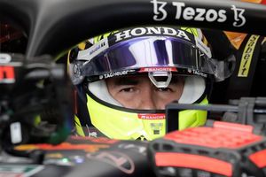 Checo Pérez: Saldrá cuarto en el Gran Premio de Brasil