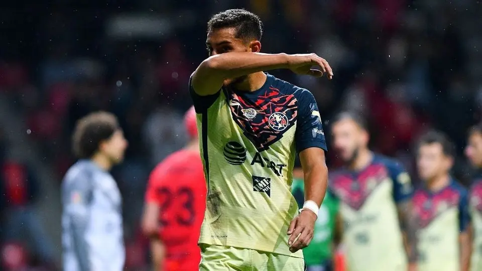 América: Apelará expulsión de Sebastián Cáceres previo al Clásico Nacional