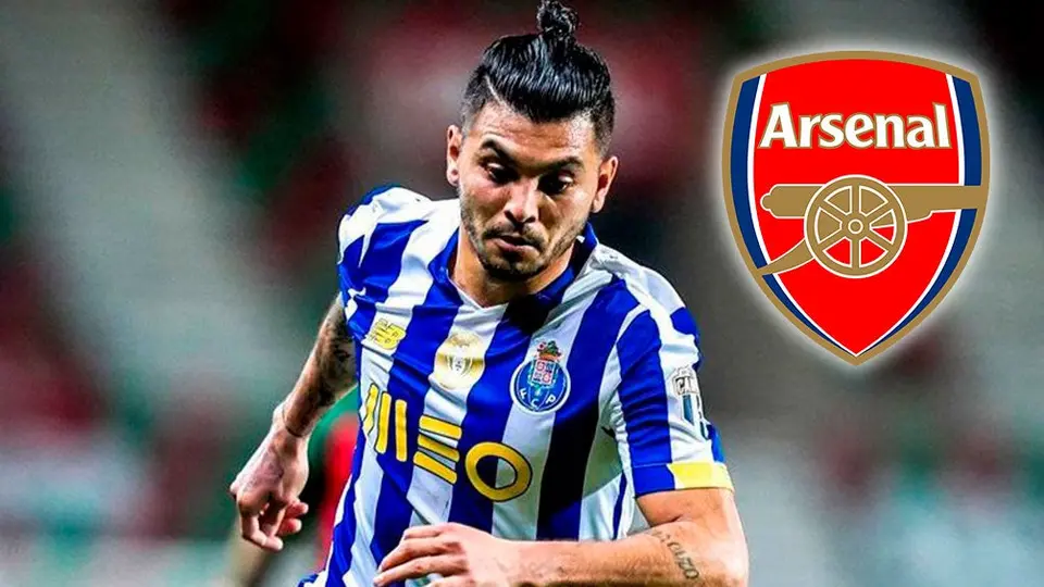 Tecatito Corona: Arsenal se sumaría a lista de interesados por el mexicano