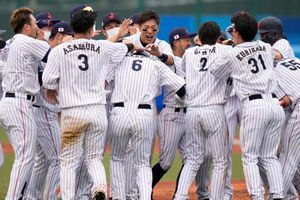 Tokio 2020: Japón avanzó a Semifinales de beisbol tras vencer a Estados Unidos en extra innings