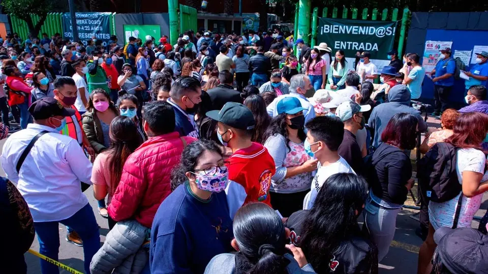 México registró 20 mil 633 nuevos casos de Covid-19; muertes sumaron 835