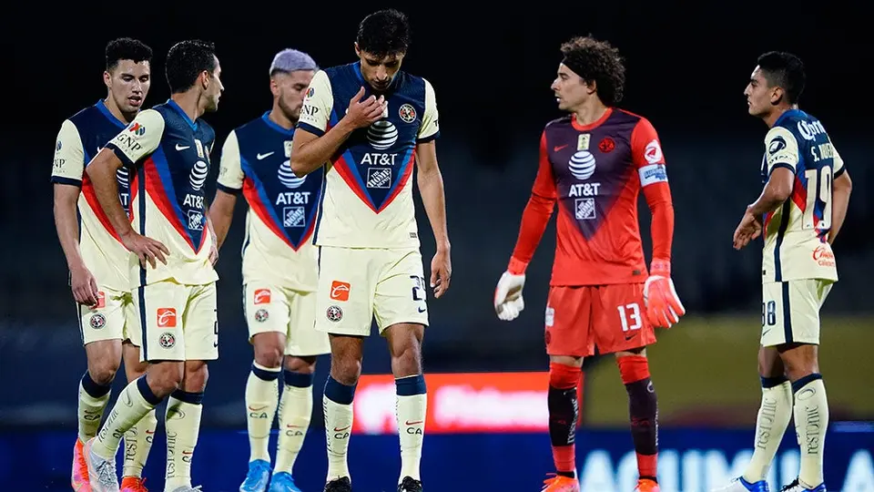 América: Baños reveló que solo llegará otro refuerzo si se va algún extranjero