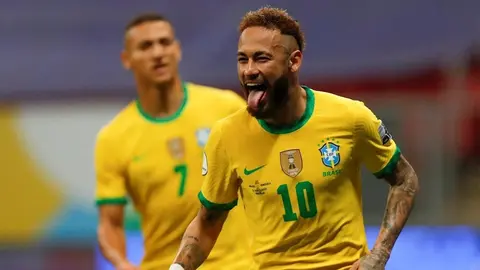 Neymar y el 'guiño' a Emilia Mernes que alimenta los rumores de un nuevo romance