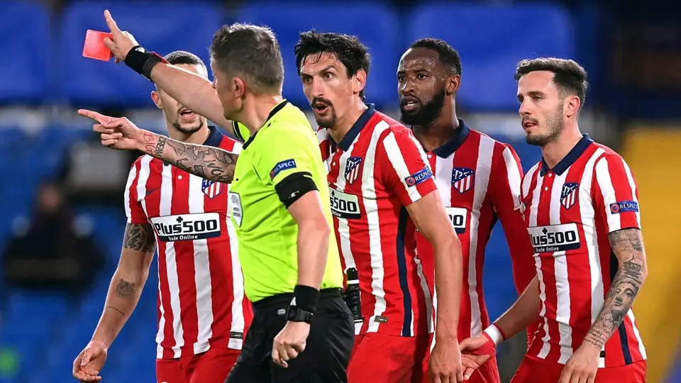 Atlético de Madrid: Stefan Savic, sancionado cuatro partidos por UEFA