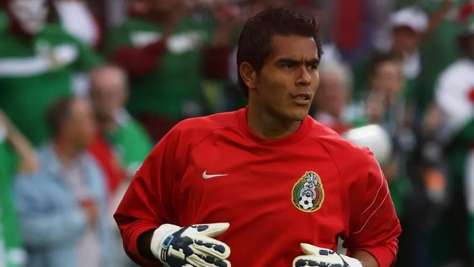 Oswaldo Sánchez: 'A veces me despierto llorando por el gol de Maxi Rodríguez'