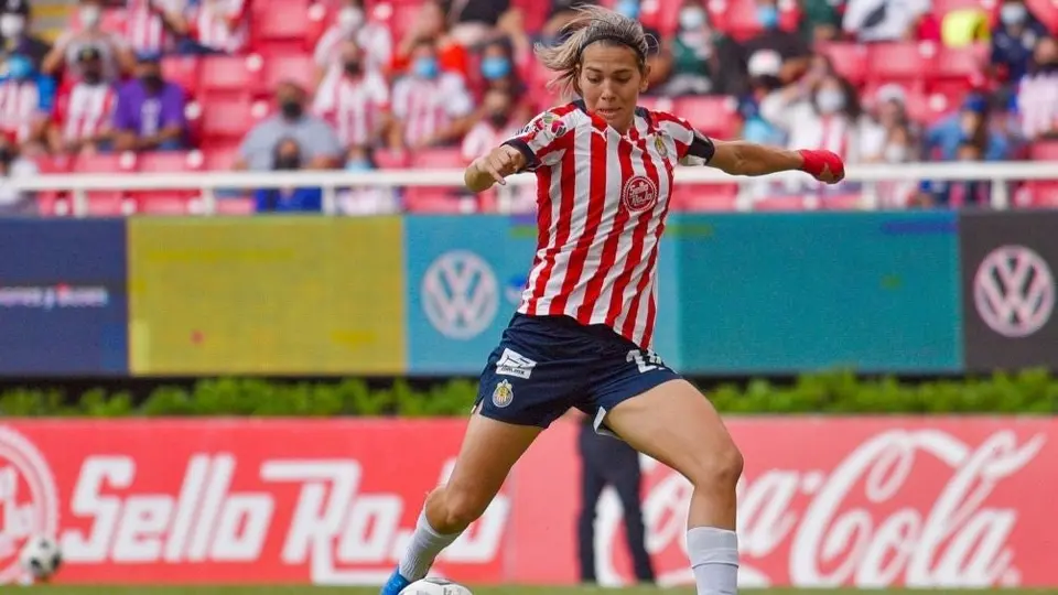 Chivas Femenil: Licha Cervantes extendió su supremacía sobre el Atlas