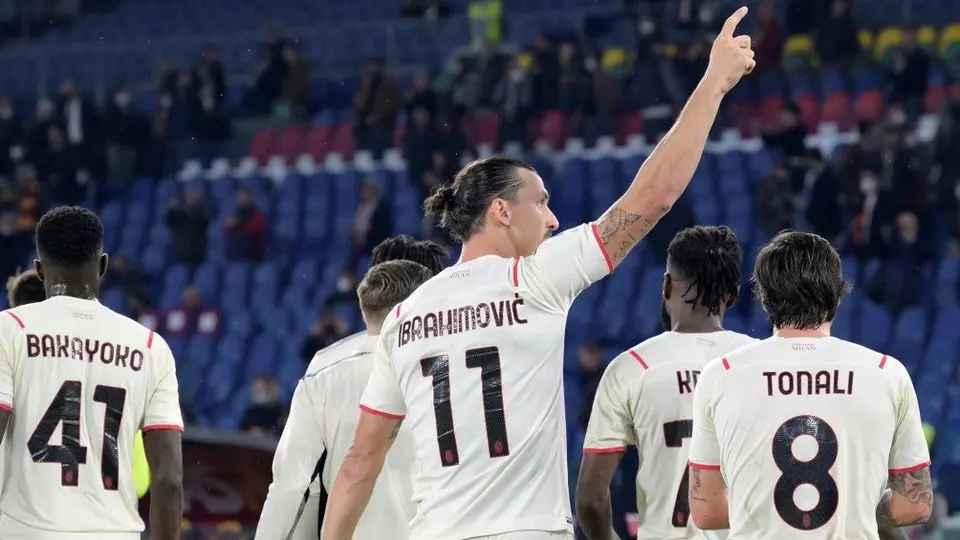 Serie A: Zlatan Ibrahimovic guía al Milan sobre la Roma rumbo al coliderato general