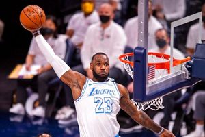 Lakers: LeBron James anotó 24 puntos en su regreso tras seis partidos lesionado