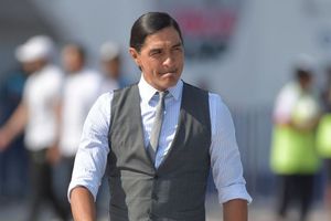 Paco Palencia sorprendió con un cambio de look completamente rapado